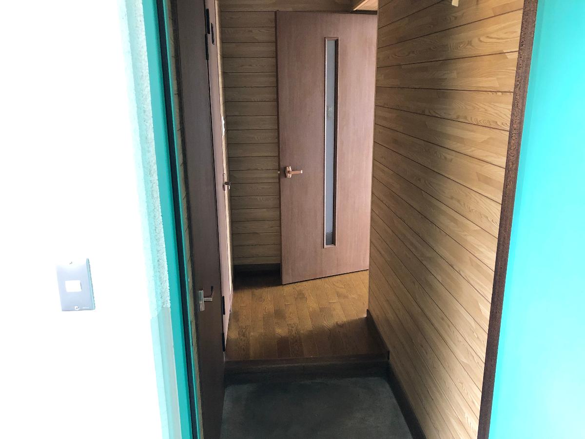 シャレーイーストタウン玄関