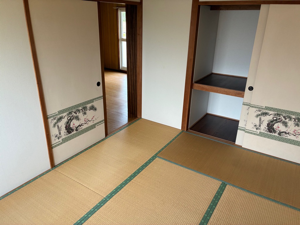たつみ団地部屋8