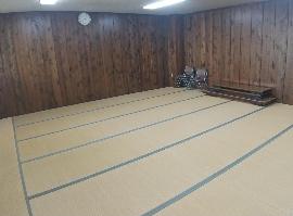 床が畳になっている第1研修室の写真